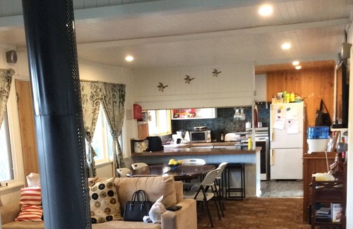 Bonnie Doon House | Chardy Retreat at Bonnie Doon