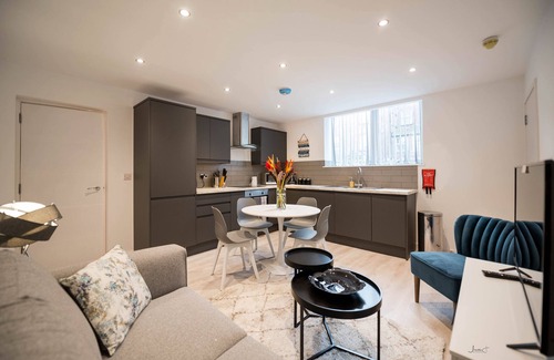 Lytham St. Anne's Apartment | Charles Alexander Short Stay - Windmill House Apt 5