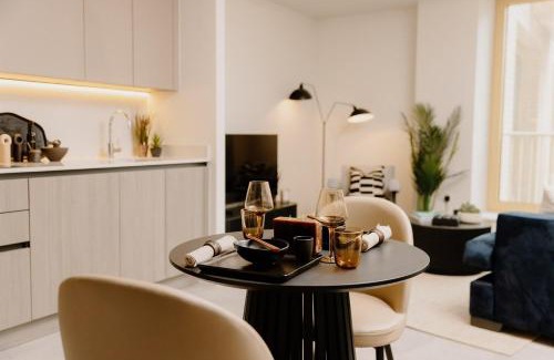 Nine Elms Apartment | Charles Hope London Battersea
