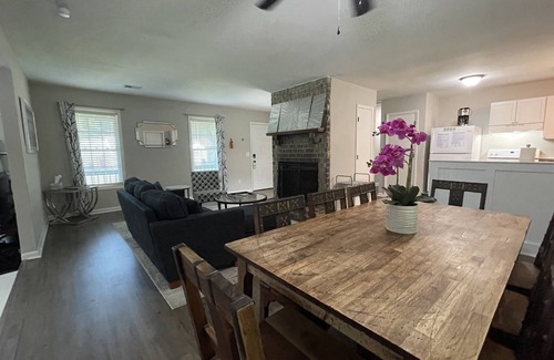 Cordesville House | Charleston King Suite Hot Tub Fire Place Patio 1