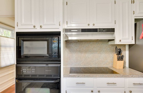 Charleston House | Charleston Vacation Rental ~ 7 Mi to Folly Beach!