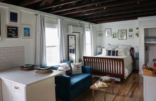 North-Central Cottage | Charlestons Charming city hotel