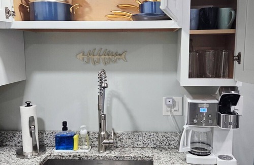 New Baltimore Apartment | Charlie`s by the Bay Unit 3