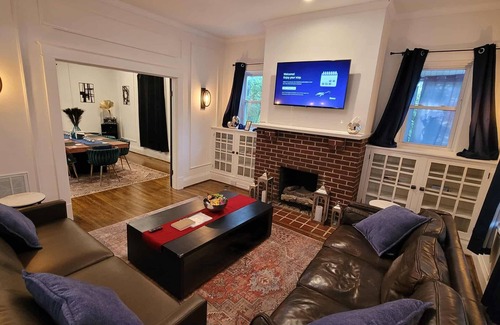 Lynchburg House | Charlie's Hideout - A Modern Historic Retreat - Your Home Away From Home!