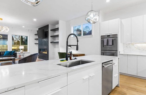 North Charlotte House | Charlotte's Modern Luxe Home - Your Stylish Haven