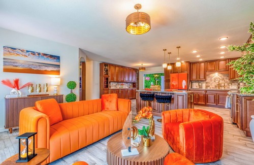 Port Charlotte House | Charlotte Shores Hideaway/Fishing Doc/Kayaks/Heated Pool/Bar