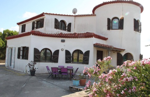 Pylos-Nestoras House | Charly Point Villa