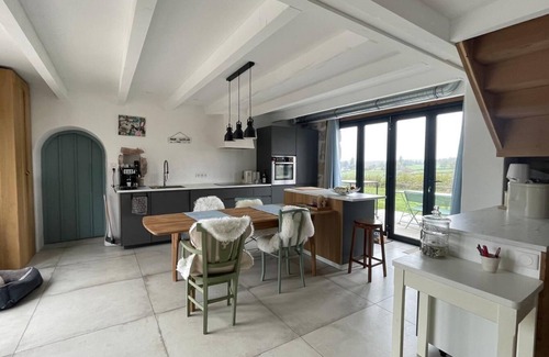 Saint-Bonnet-de-Joux House | Charm and calm in South Burgundy, swimming pool, dogs welcome