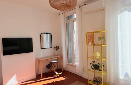 6th Arrondissement Apartment | Charm & comfort - Quartier des Antiquaires