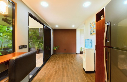 Puerto Viejo de Talamanca Villa | Charming 2-bedroom villa with WiFi, AC, Pool in vibrant Playa Negra,Puerto Viejo