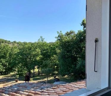 Saint-Etienne-de-Fontbellon Bed & Breakfast | Charmante chambre dans une maison de campagne