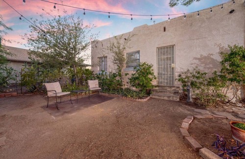 West University House | Charm/Near 4th Ave/1 BR 1 BA/Walk to U of Av