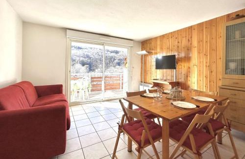Briancon Apartment | Charmant 2 pièces avec balcon proche télécabine à Briançon - FR-1-330C-35