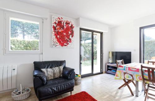 Tourgeville Apartment | Charmant 3 pièces avec jardin à 5mn de la plage