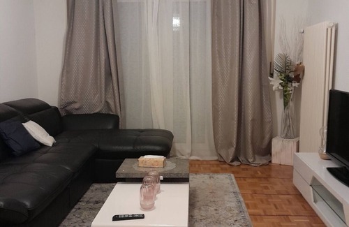 Lausanne Apartment | Charmant Appartement
