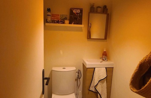 4th Arrondissement Apartment | Charmant Appartement Marseillais