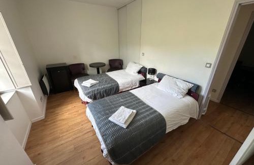 Uzerche Apartment | Charmant appartement RDC familial ou pour le travail