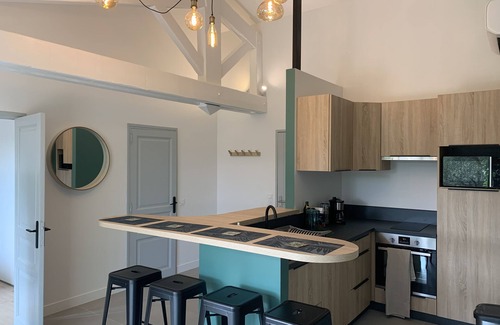 Cogolin Apartment | Charmant Appartement T2 à Louer au Coeur des Vignes