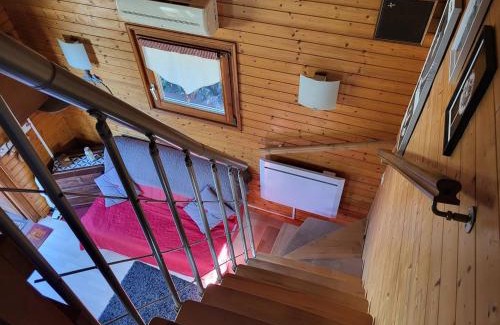 Amfreville Ski Chalet | Charmant chalet avec jardin clos, idéal pour se ressourcer et profiter d'un environnement paisible - FR-1-788-15