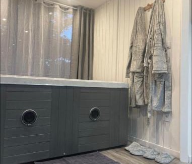 Arthon Ski Chalet | Charmant chalet cocooning avec Jacuzzi