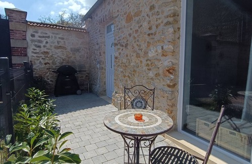 Champcueil Apartment | Charmant Deux Pièces et Terrasse