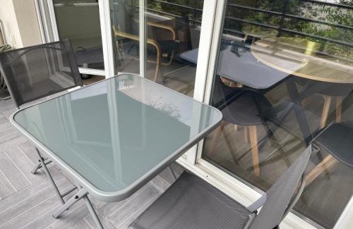 Saint-Denis Apartment | Charmant deux pièces avec balcon