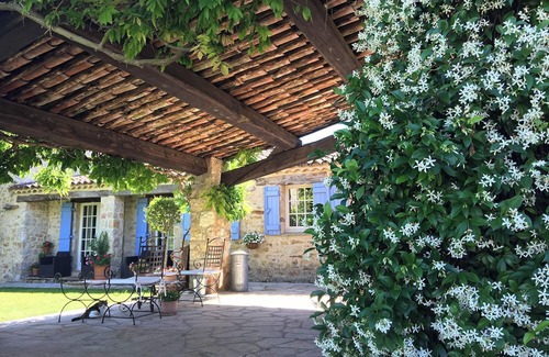 Montauroux House | Charmant Domaine Provençal Près de Cannes et Grasse! Magnifique Piscine & Jardin