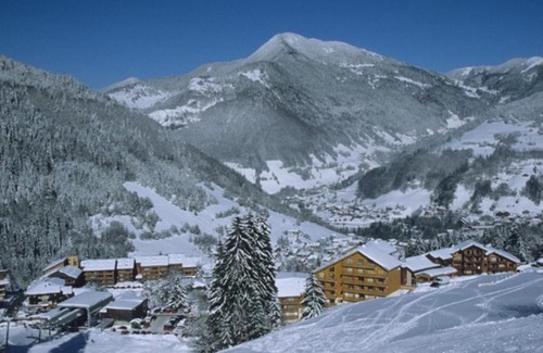 Station de Drouzin le Mont Apartment | Charmant Duplex 2 Pièces au Pied des Pistes avec Balcon, Garage et Casier à Skis - FR-1-573-58