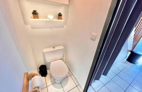 Laval Apartment | Charmant duplex proche de la gare, parking gratuit