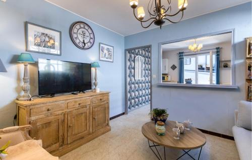 Saint-Georges-de-Didonne House | Charmante Maison Avec Piscine