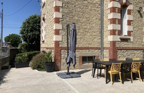 Sepmes House | Charmant Gîte à Sepmes: Jardin Privé, Accès Wifi, Proche Châteaux de la Loire et Vignobles - FR-1-381-552