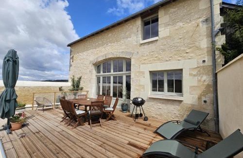 Avon-les-Roches House | Charmant Gîte 6 Pers avec Piscine Privée et Jardin, Avon-les-Roches - FR-1-381-629