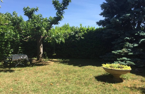 Lourmarin Villa | 🌿 Charmant Gîte au Cœur du Luberon – Calme et Nature 🌿 (2 à 4 pers)
