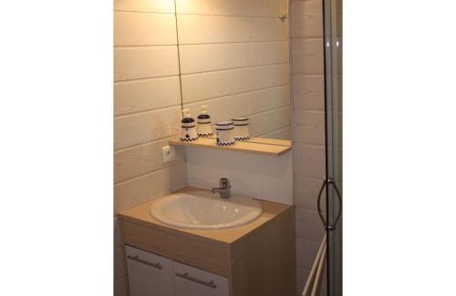 Cornimont House | Charmant Gîte en Montagne avec Terrasse et Garage, Proche La Bresse Ski et Sentiers Balises - FR-1-589-17