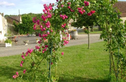 Chedigny House | Charmant Gîte en Touraine, Jardin Privatif, 3 Chambres - FR-1-381-121