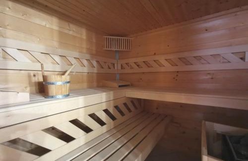 Saint-Just-pres-Brioude House | Charmant Gîte Rénové avec Sauna en Haute-Loire, Parfait pour Randonnées et Repos - FR-1-582-344