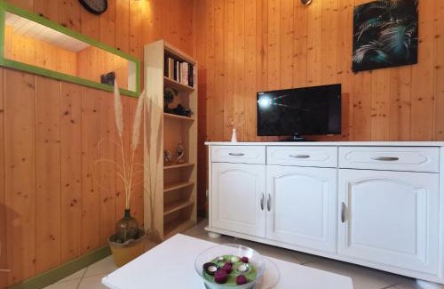 Saint-Just-pres-Brioude House | Charmant Gîte Rénové avec Sauna en Haute-Loire, Parfait pour Randonnées et Repos - FR-1-582-344