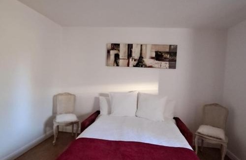 Lesignac-Durand House | Charmant gite en bord de lac