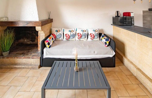 Aups Cottage | Charmant Gite Rural " Lavande " sur Domaine de 17 Hectares