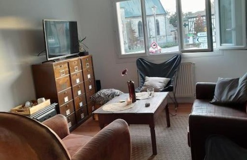 Eclaron-Braucourt-Sainte-Liviere Apartment | Charmant logement avec parking gratuit sur place