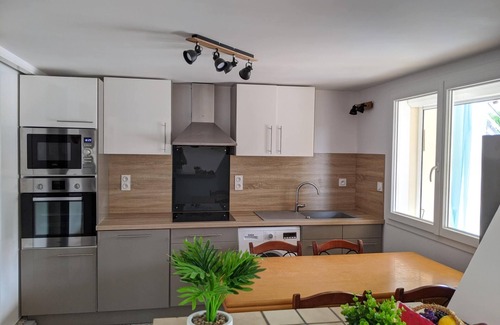 Le Barcares Apartment | Charmant Logement Rdc, 100m de Plage, Climatisé, Terrasse BBQ Privée