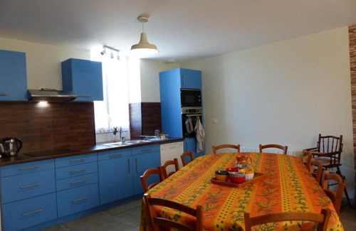 Fourilles House | Charmant presbytère XIXe s. au calme, proche nature et randonnées - FR-1-489-416