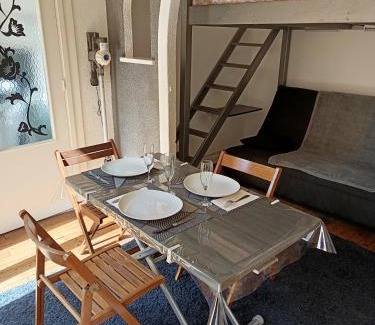 Villefranche-sur-Mer Apartment | Charmant studio climatisé centre Villefranche sur mer