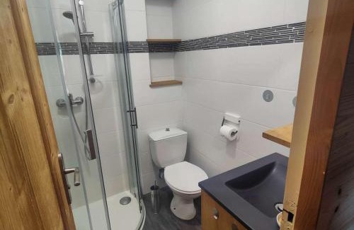 Beaufort Apartment | Charmant studio 19m², idéal 3 pers, avec terrasse et parking, proche commerces et navette ski - FR-1-342-307