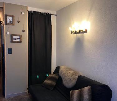 Villard-de-Lans Apartment | Charmant studio au pieds des remontées mécaniques.