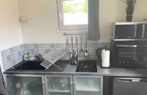 Sucy-en-Brie Apartment | Charmant Studio