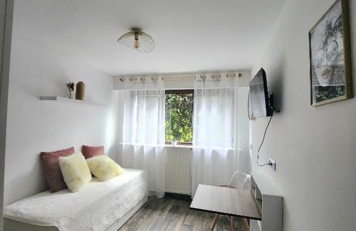 Noisy-le-Roi Apartment | Charmant studio proche Versailles