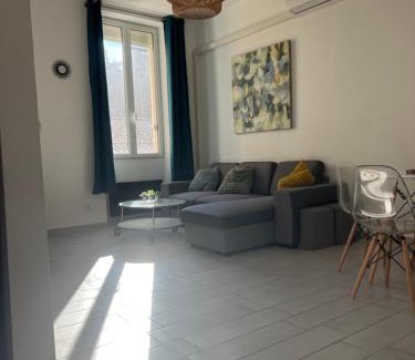 Belsunce Apartment | Charmant T2 climatisé a 5 min de là gare st-charles - vieux port