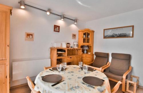 Bernex Apartment | Charmant T2 de 23m² à Bernex, proche pistes et randonnées, avec balcon et tout équipé - FR-1-498-34