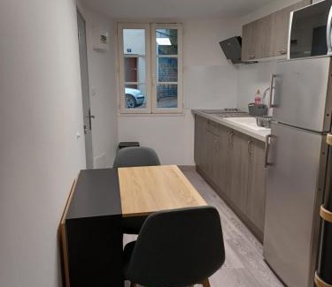 Foix Apartment | Charmant T2 duplex Centre de Foix